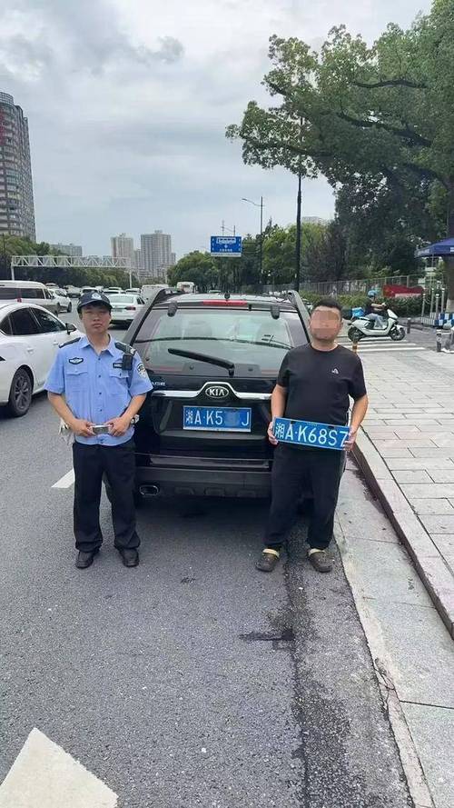 男子为省停车费贴注销车牌被识破，后悔心存侥幸
