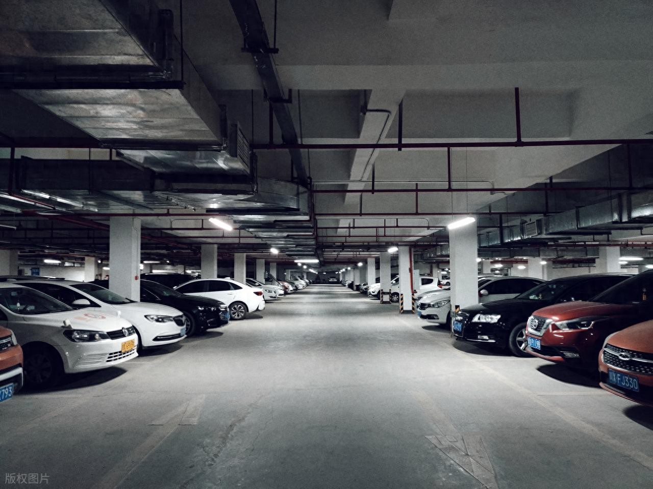 京牌租赁中介公司